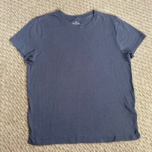 Hollister longer length crew tshirt (M) blue